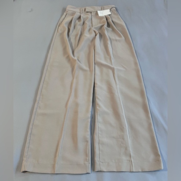 Women's High-Rise Wide Leg Fluid Pants - A New Day Beige Sz 4 NWT - Picture 3 of 13